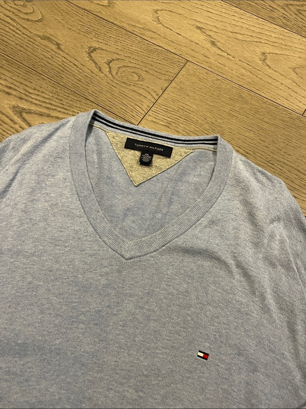 Tommy Hilfiger Men’s Pale Blue V-Neck Sweater
